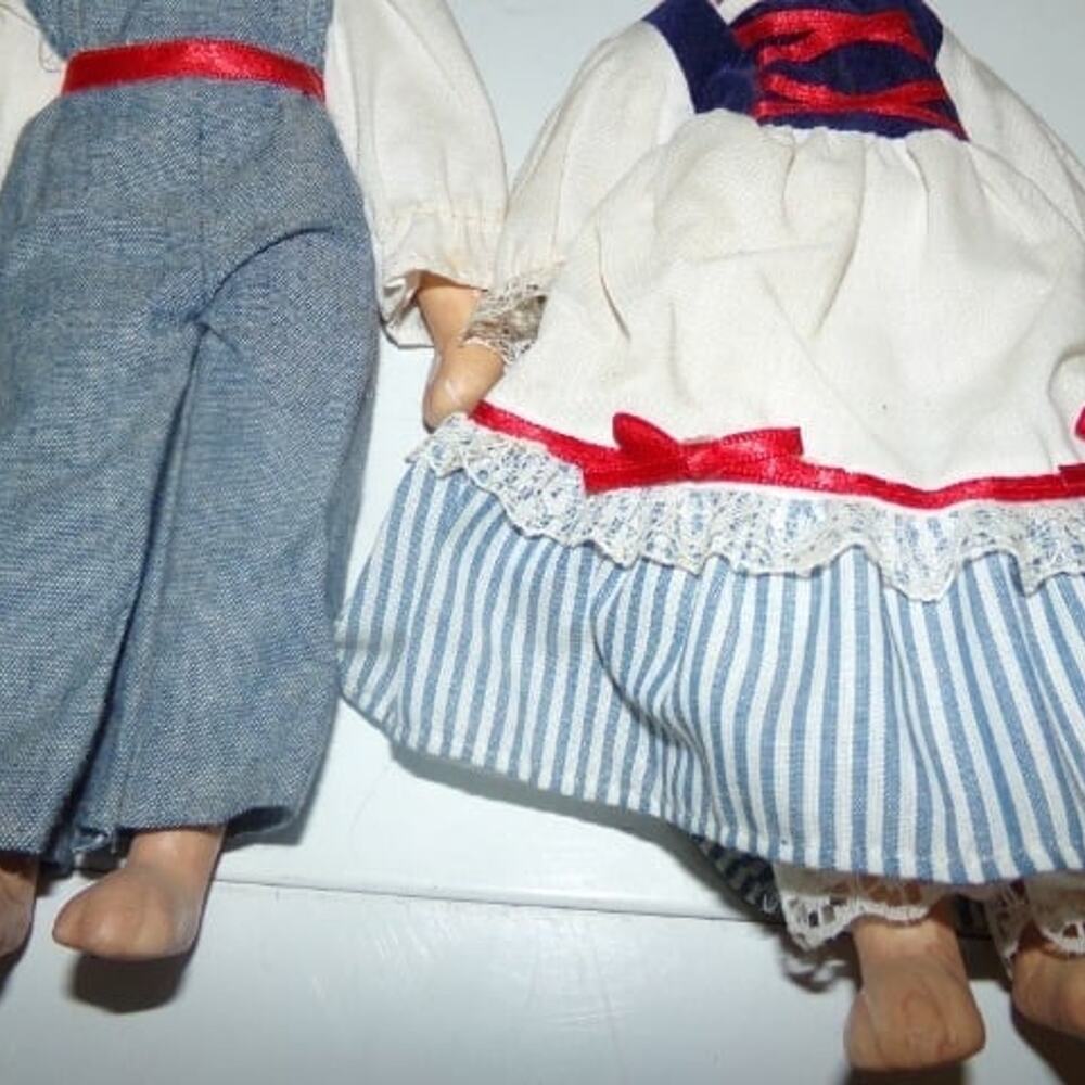 PORCELAIN BUNNY RABBITS SET BOY GIRL 10" - Picture 3 of 6